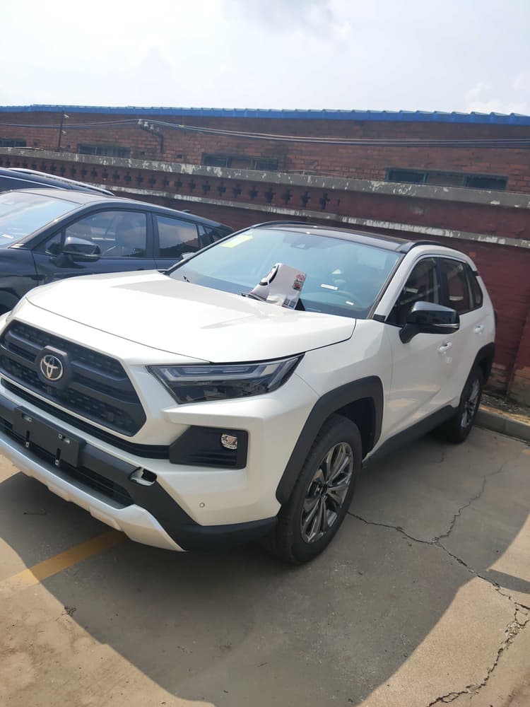 RAV4 2024 2.0L CVT AWD Adventure Plus 