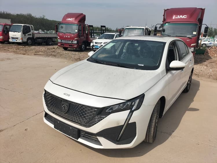 Peugeot 408 2022 1.6T Light Edition