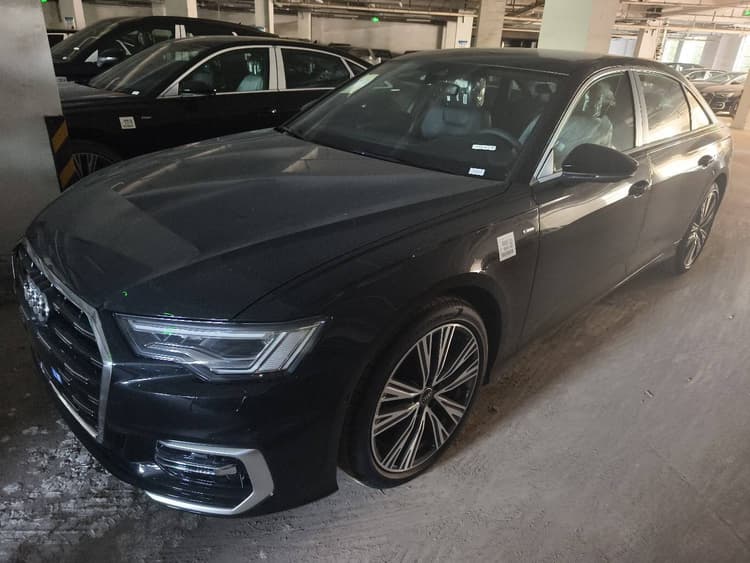 Audi A6L 2025 45 TFSI Selected Dynamic Type