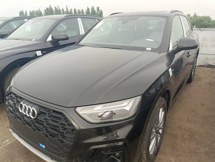 Audi Q5L 2025 quattro 45th Anniversary Collection 40 TFSI Luxury Dynamic Model