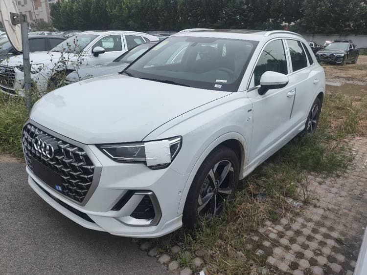 Audi Q3 2025 quattro 45th Anniversary Collection 35TFSI Fashion Dynamic