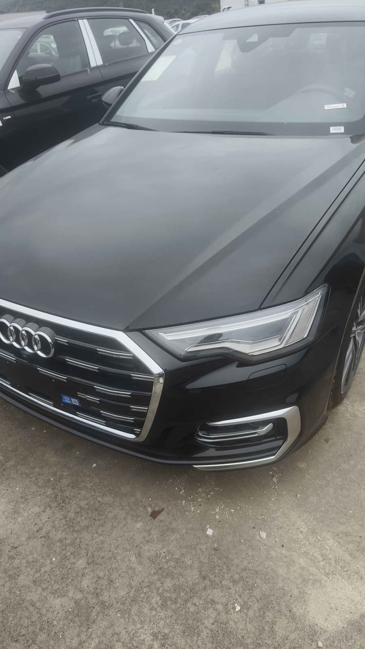 Audi A6L 2025 45 TFSI quattro Selected Dynamic Type