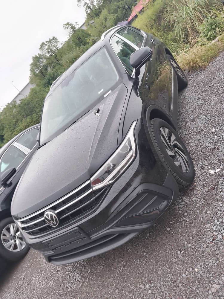Tiguan L 2025 outstanding 300TSI automatic two-wheel drive Longteng version