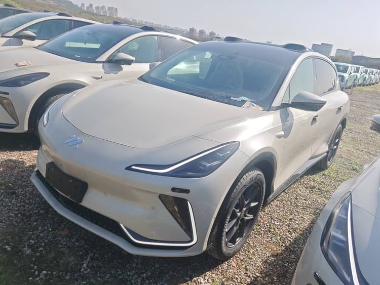 Zhiji LS7 2024 90kWh Max Elite Rear Drive Edition