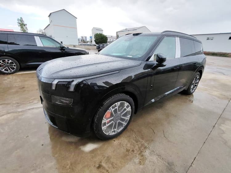 LYNK&CO 900 2025 2.0T Ultra