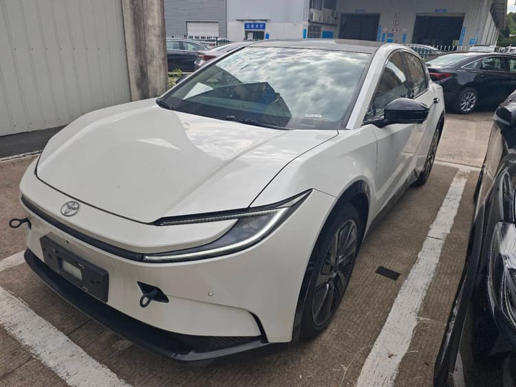 Toyota bZ5 2025 550 PRO