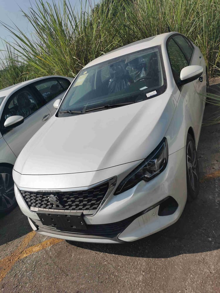 Peugeot 408 2020 360THP 10th Anniversary Edition