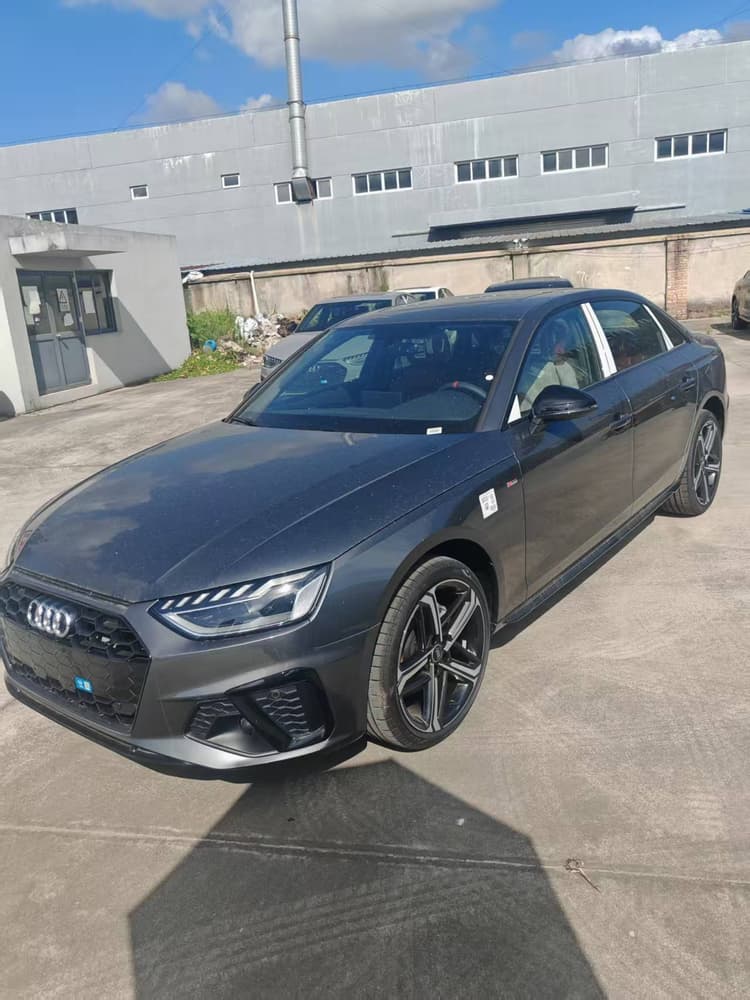 Audi A4L 2025 40 TFSI Luxury Dynamic
