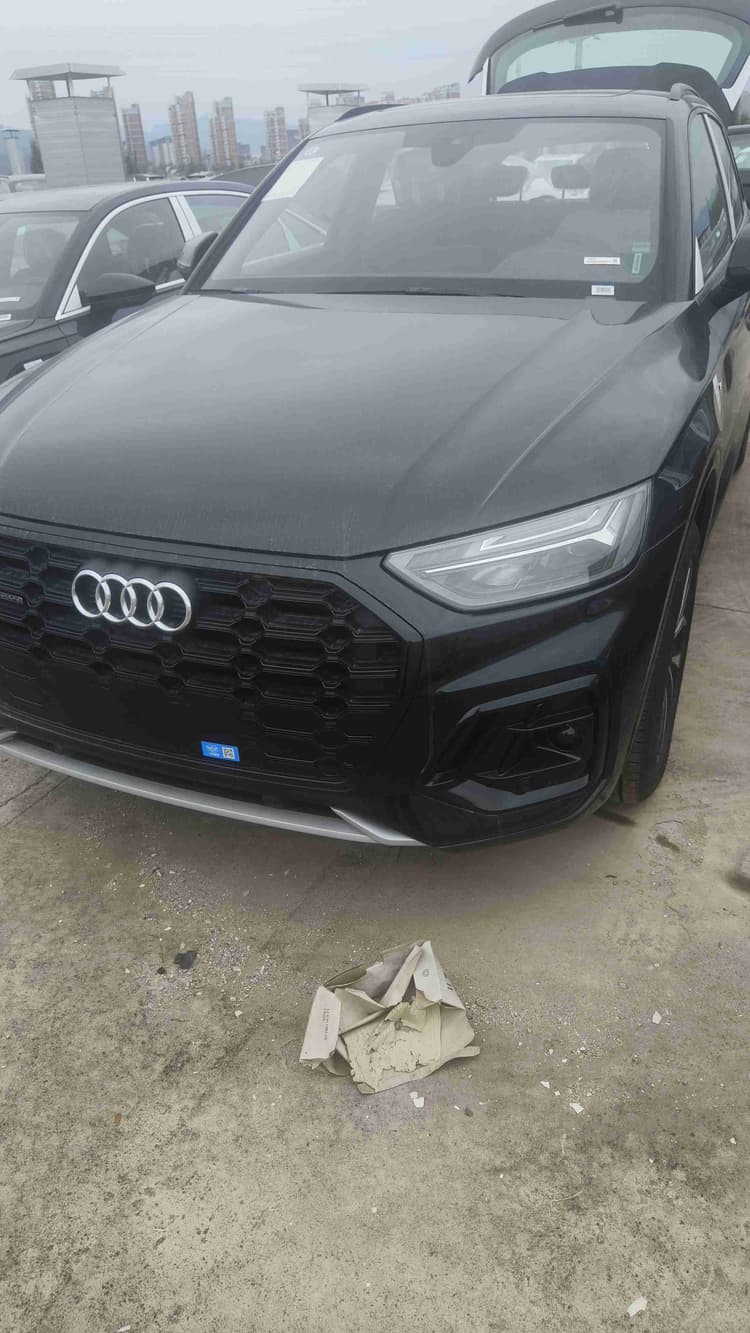Audi Q5L 2025 quattro 45th Anniversary Collection 40 TFSI Luxury Dynamic Model