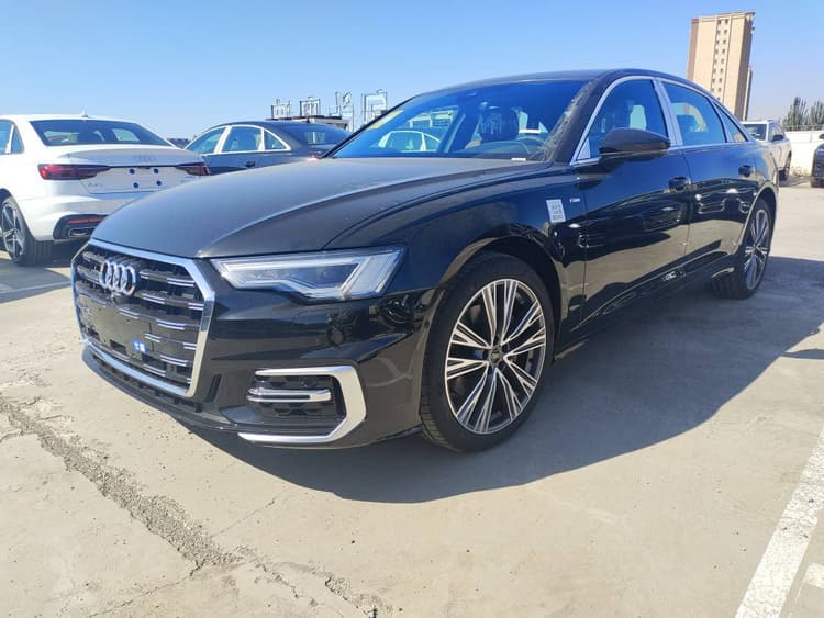 Audi A6L 2025 45 TFSI quattro Selected Dynamic Type