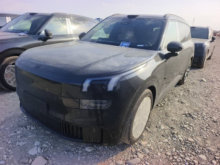 LYNK&CO 900 2025 2.0T Ultra