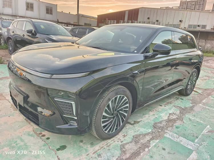 Star Epoch ET 2025 extended range 240 Pro four-wheel drive high-speed assisted driving