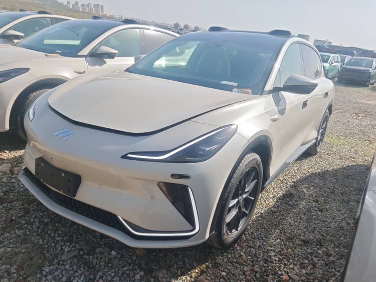 Zhiji LS7 2024 90kWh Max Elite Rear Drive Edition