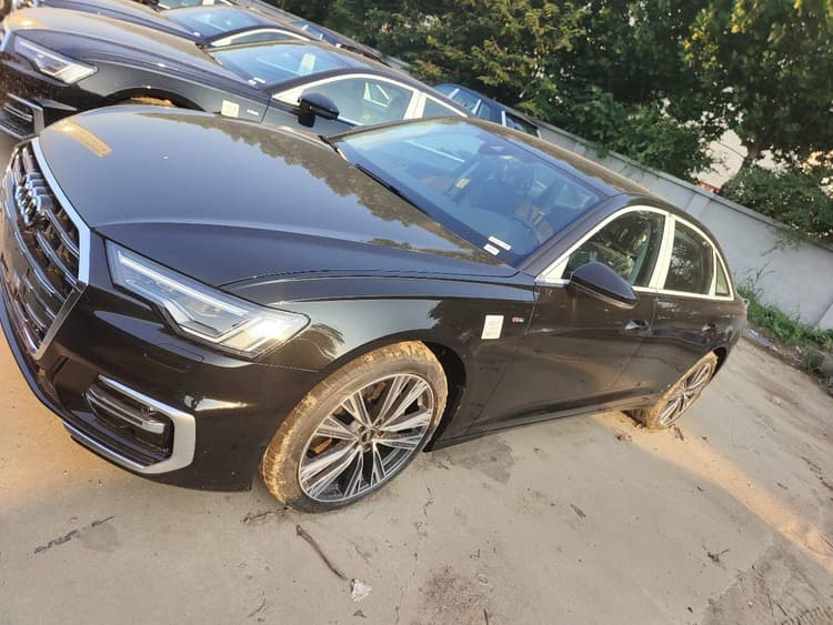 Audi A6L 2025 45 TFSI Selected Dynamic Type
