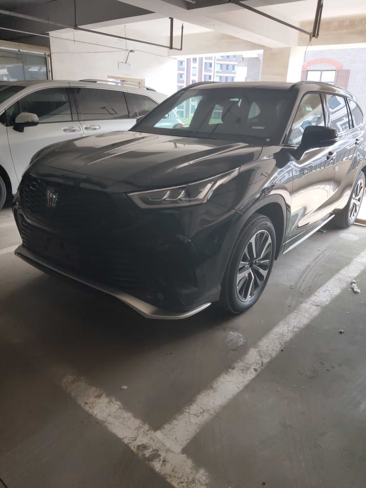 Crown Land Release 2024 2.5L HEV 4-wheel Drive Premium Edition