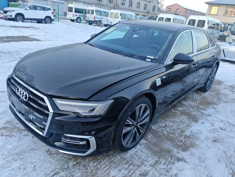 Audi A6L 2025 45 TFSI quattro Selected Dynamic Type