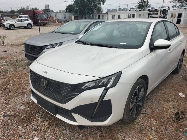 Peugeot 408 2022 1.6T Light Edition