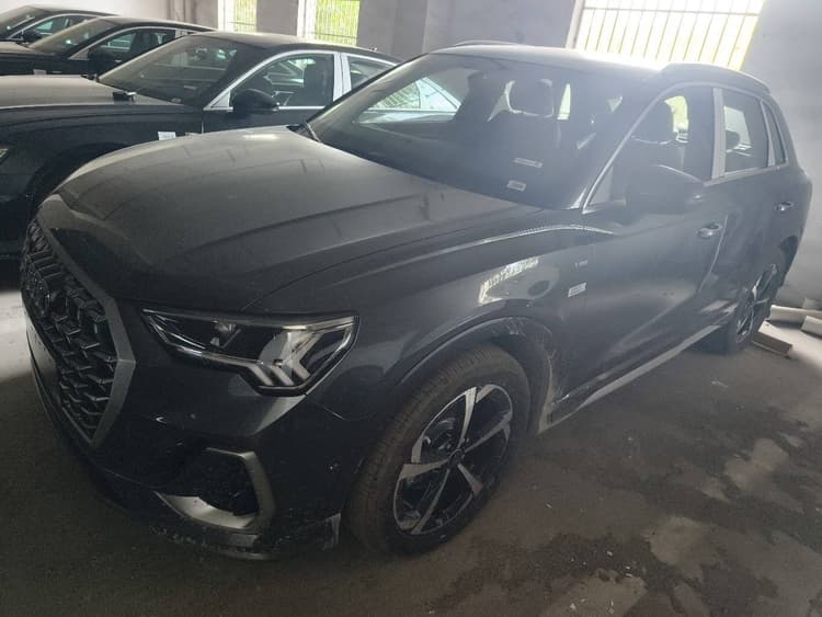Audi Q3 2025 quattro 45th Anniversary Collection 35TFSI Fashion Dynamic