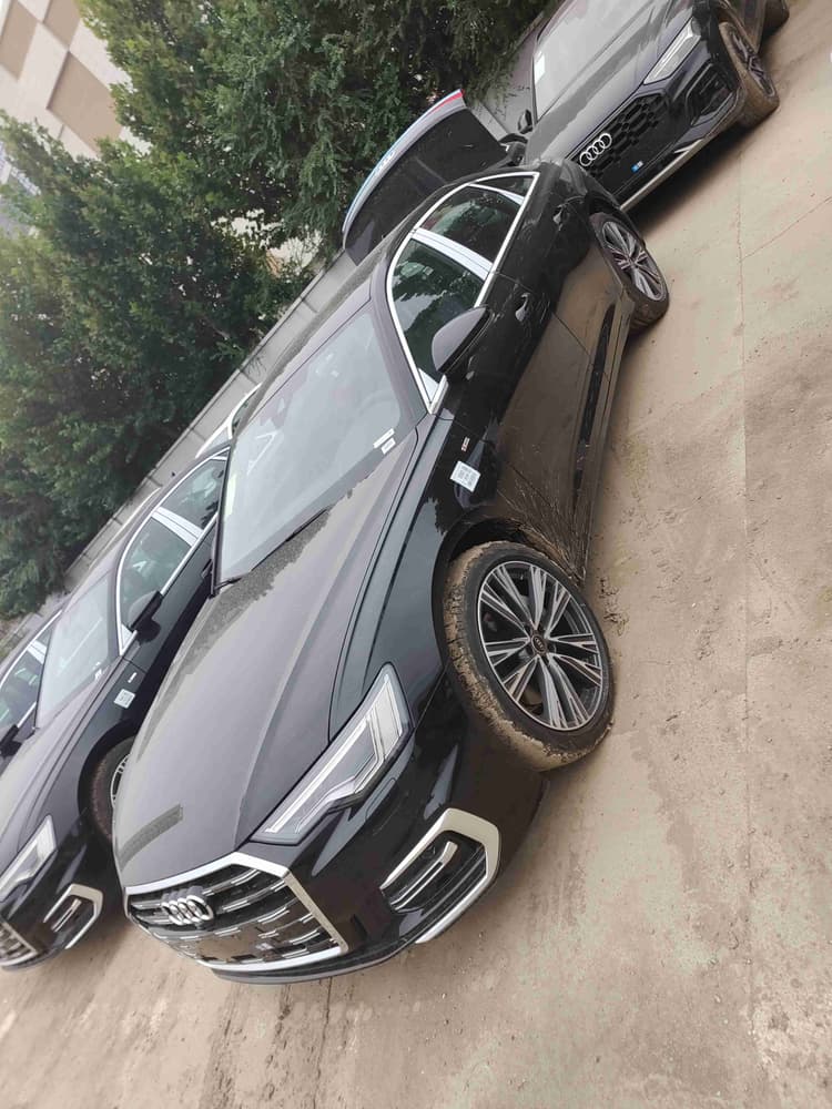 Audi A6L 2025 45 TFSI quattro Selected Dynamic Type