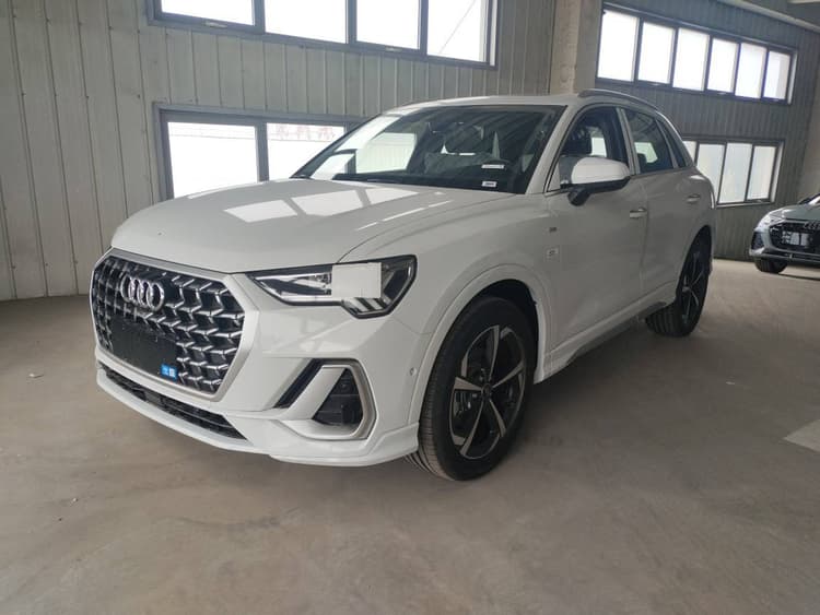 Audi Q3 2025 quattro 45th Anniversary Collection 35TFSI Fashion Dynamic