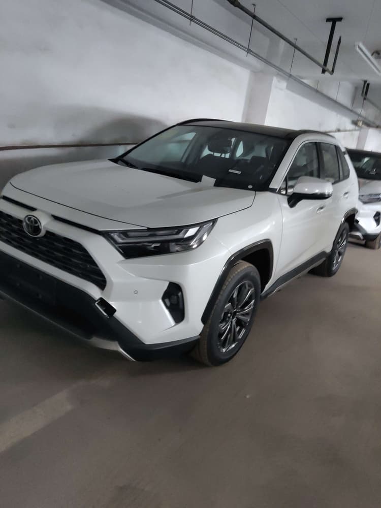 RAV4 2024 2.0L CVT 2WD Style Plus