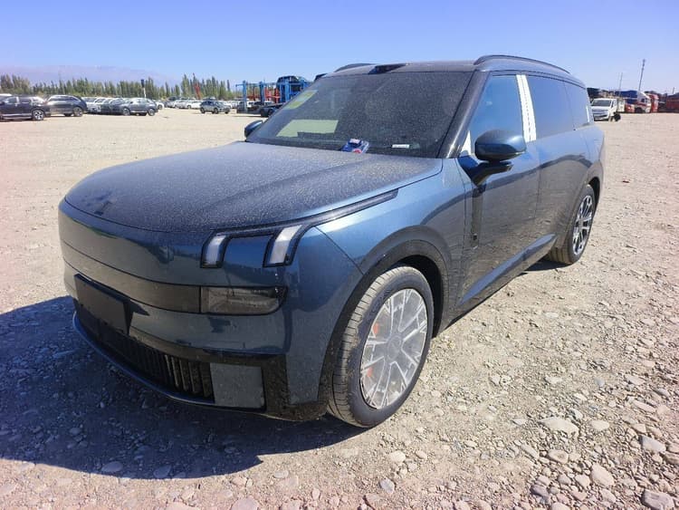 LYNK&CO 900 2025 1.5T Ultra