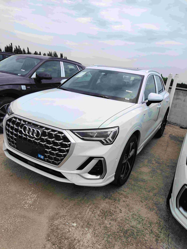 Audi Q3 2025 quattro 45th Anniversary Collection 35TFSI Fashion Dynamic