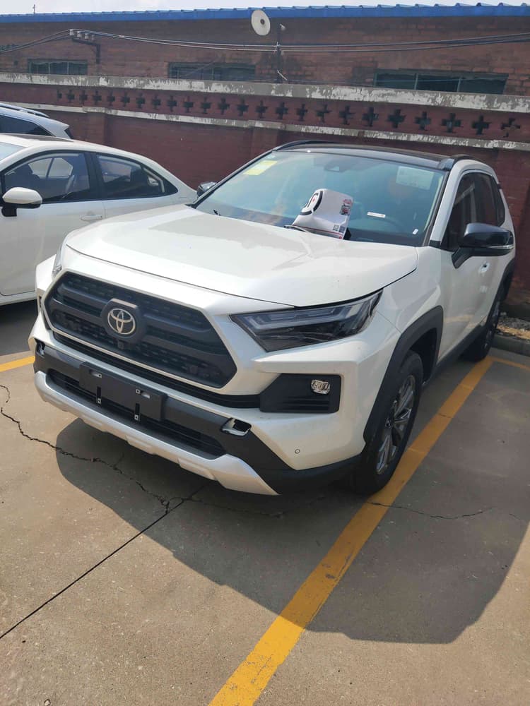 RAV4 2024 2.0L CVT AWD Adventure Plus 