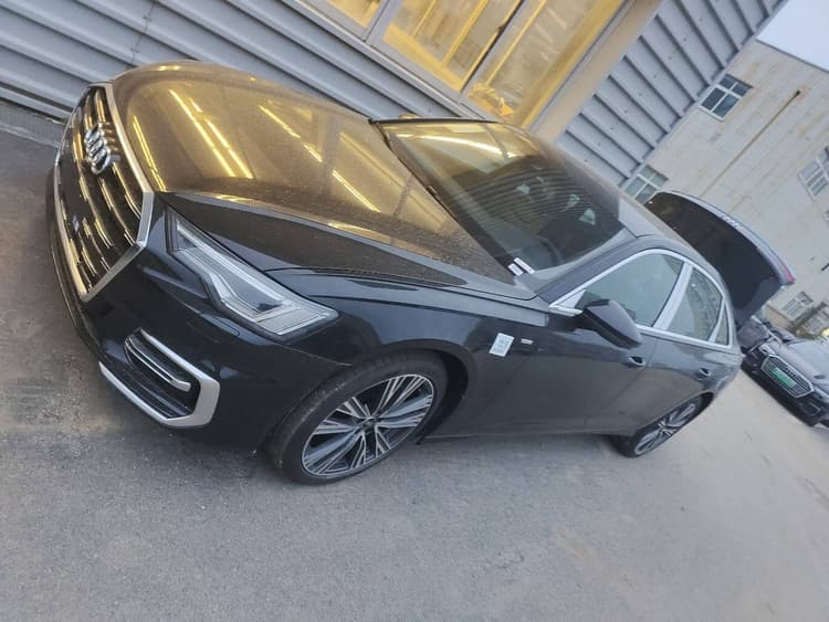 Audi A6L 2025 45 TFSI Selected Dynamic Type
