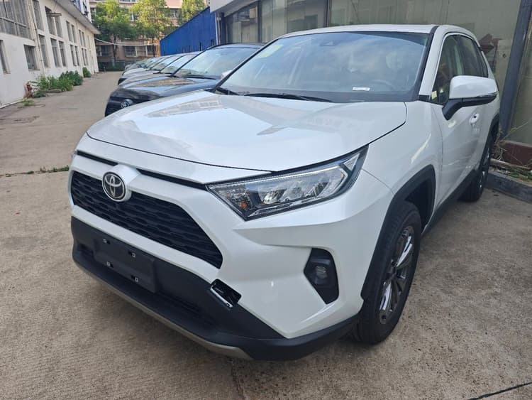 RAV4 2024 2.0L CVT 2WD Style