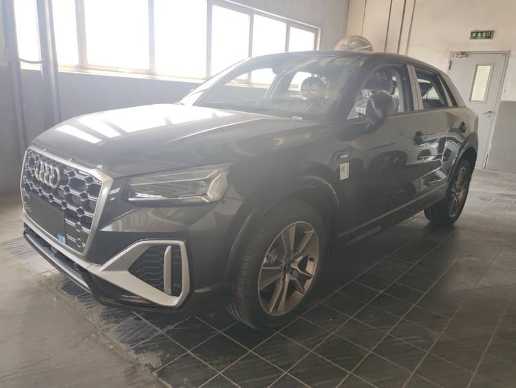 Audi Q2L 2024 model change 35TFSI fashion dynamic