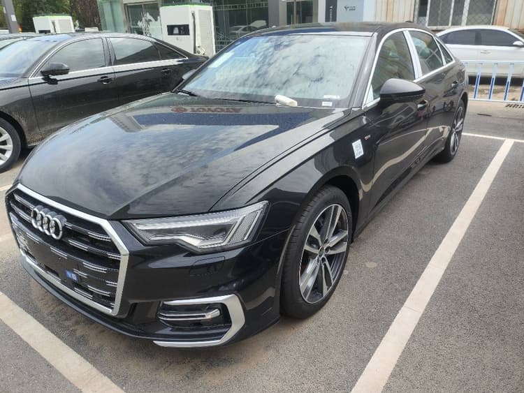 Audi A6L 2025 40 TFSI Deluxe Dynamic