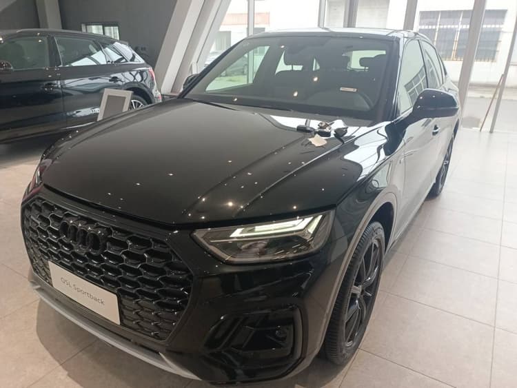 Audi Q5L Sportback 2025 quattro 45th Anniversary Collection 40 TFSI Luxury Model