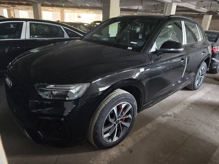Audi Q5L 2025 quattro 45th Anniversary Collection 40 TFSI Luxury Dynamic Model