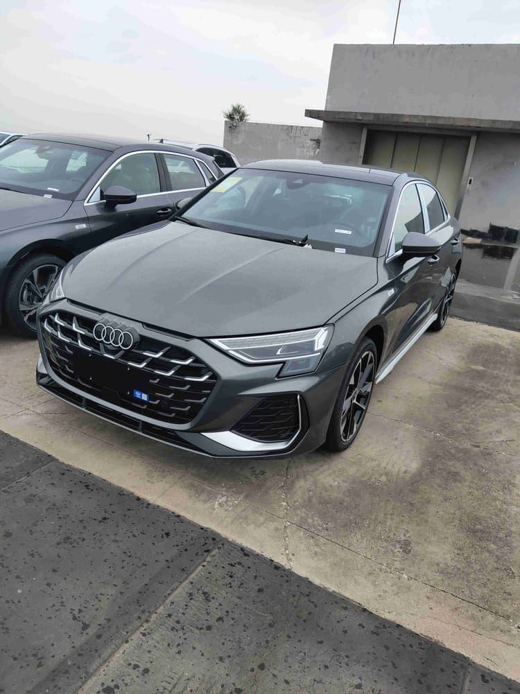 Audi A3 2025 A3L Limousine 35TFSI Flying Premium