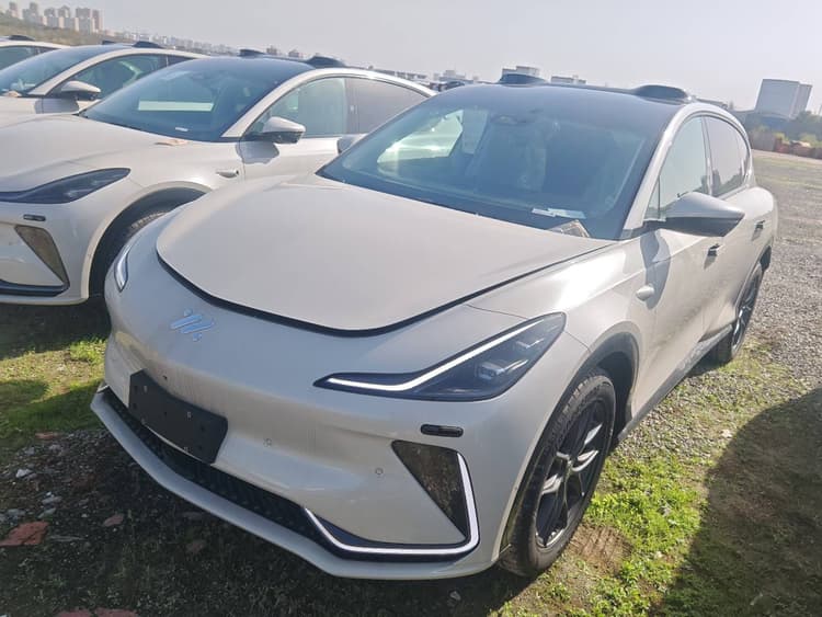 Zhiji LS7 2024 90kWh Max Elite Rear Drive Edition