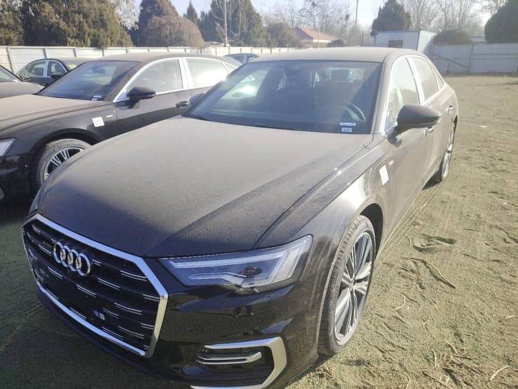 Audi A6L 2025 45 TFSI quattro Selected Dynamic Type