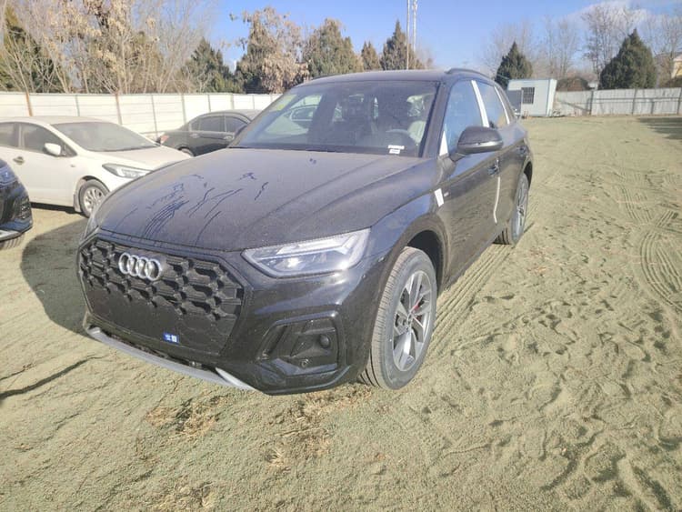 Audi Q5L 2025 40 TFSI Luxury Dynamic