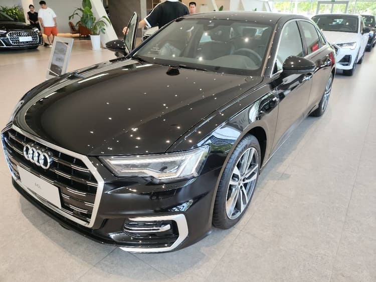 Audi A6L 2025 40 TFSI Deluxe Dynamic