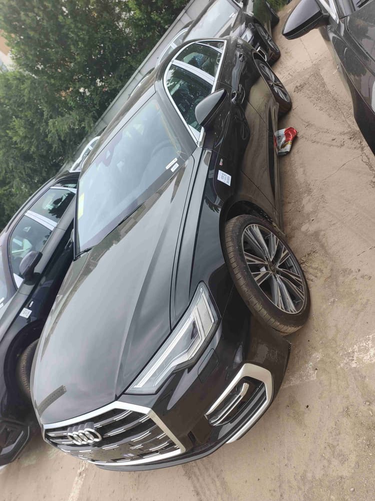 Audi A6L 2025 45 TFSI Selected Dynamic Type