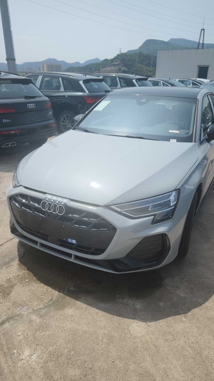 Audi A3 2025 A3L Limousine 35TFSI Flying Premium