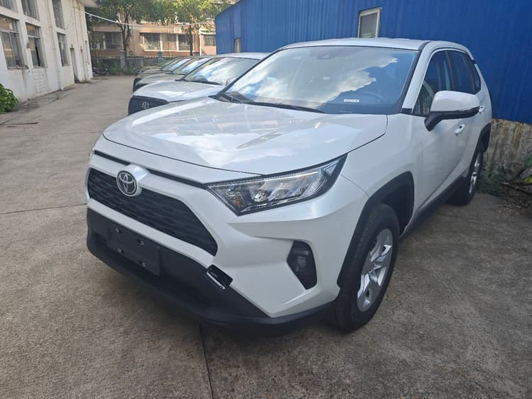 RAV4 2024 2.0L CVT 2WD Urban