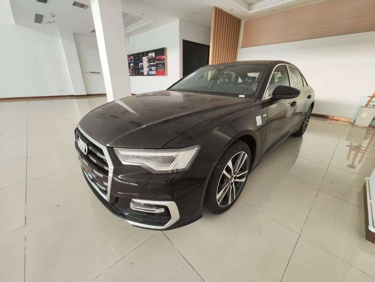 Audi A6L 2025 40 TFSI Deluxe Dynamic