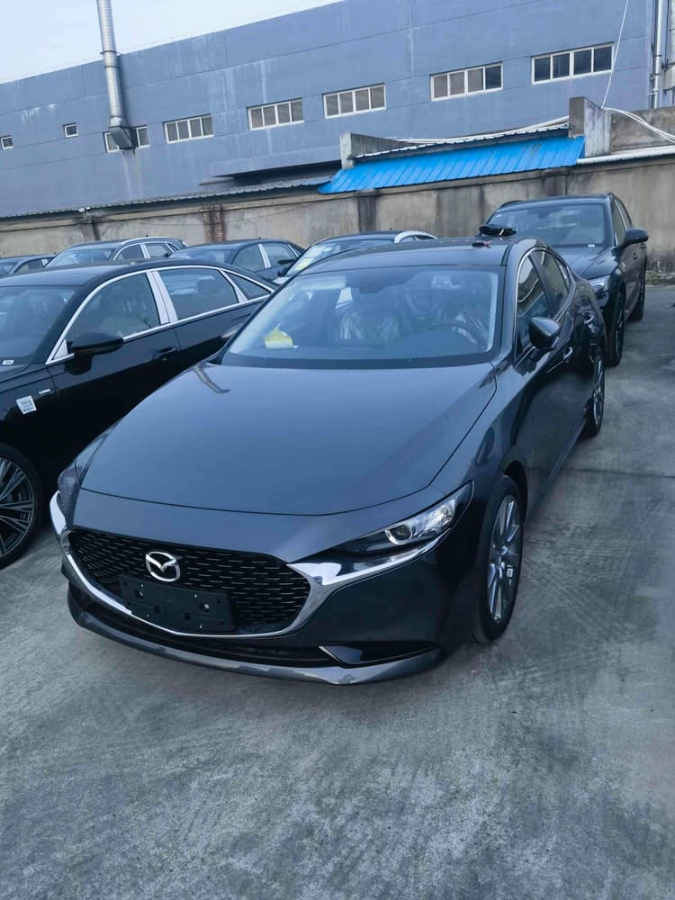 Mazda 3 Onksera 2025 2.0L Automatic Quality Elegant Edition