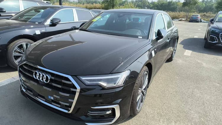 Audi A6L 2025 45 TFSI Selected Dynamic Type