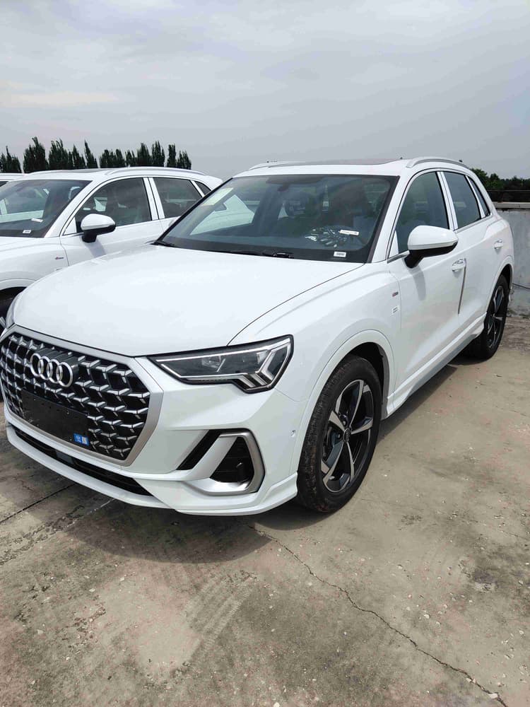 Audi Q3 2025 quattro 45th Anniversary Collection 35TFSI Fashion Dynamic