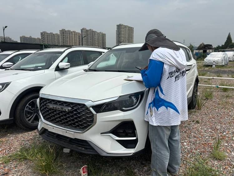 Jetour X70 2023 1.5T DCT Land Crown Edition 7
