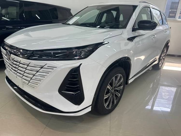 Chang 'an CS75 PLUS 2025 3rd Generation Champion Edition 1.5T