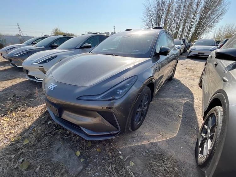 Zhiji LS7 2024 90kWh Max Elite Rear Drive Edition
