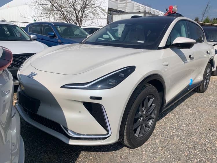 Zhiji LS7 2024 90kWh Max Elite Rear Drive Edition